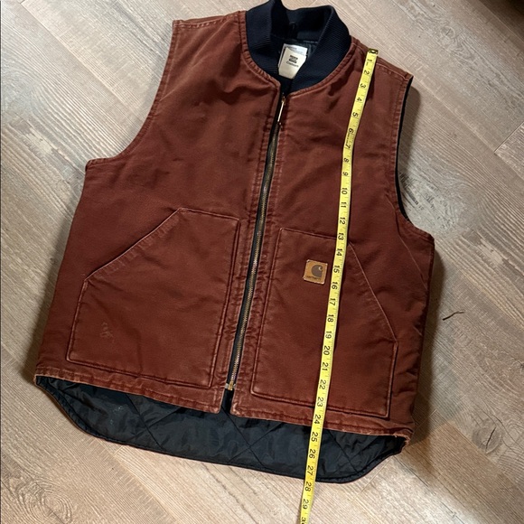 Vintage Carhartt Workwear Men's Rust Brown Clay Lined Vest - Picture 3 of 14